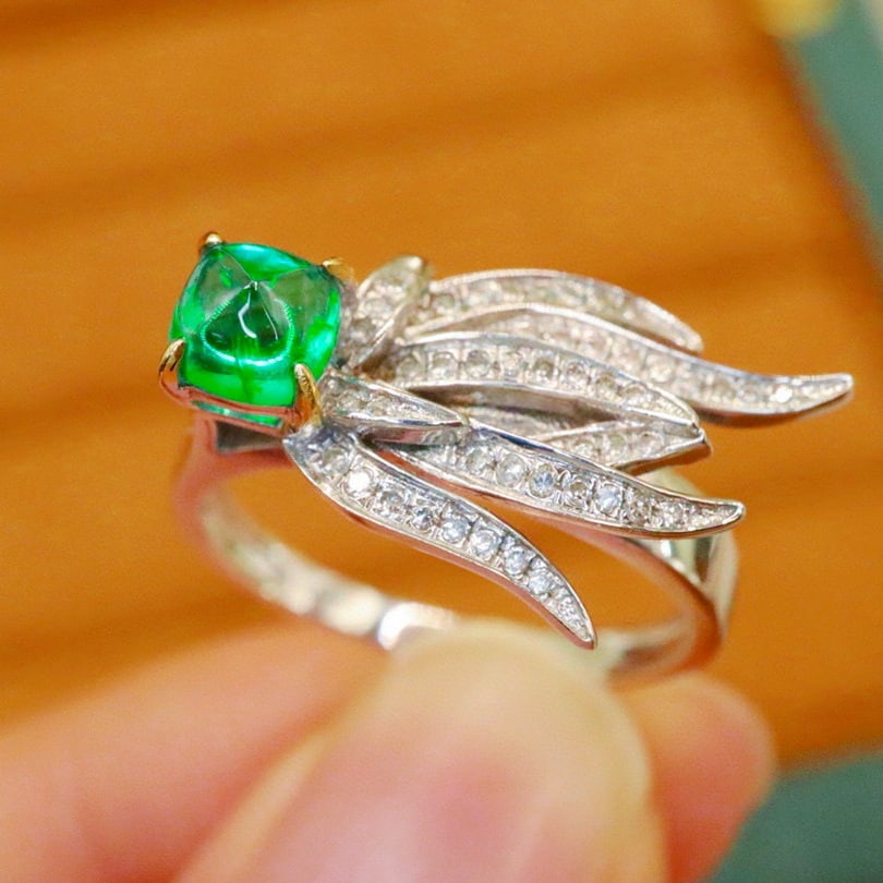 14k Gold 0.73 Ctw Vivid Green Natural Emerald & Diamond Ring - 4