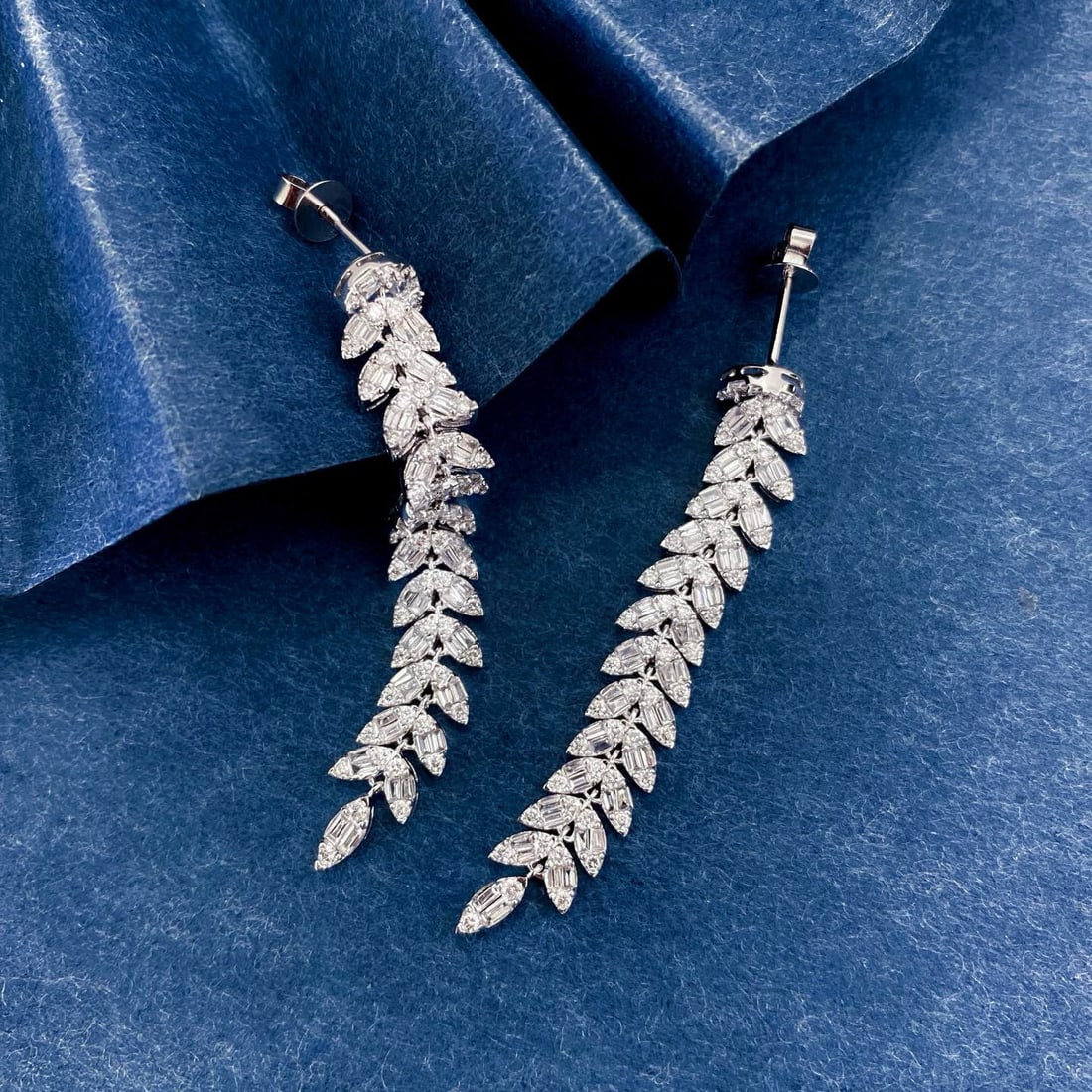 14k Gold 1.5 Ct Natural H Diamond Earrings - 4