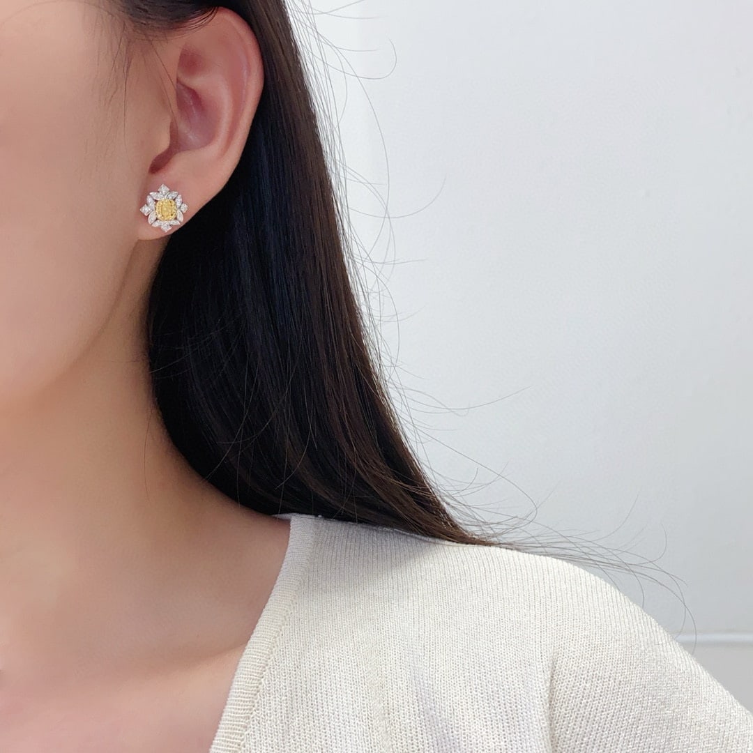 14k Gold 0.62 Ctw Natural Yellow Diamond & Diamond Earrings - 5