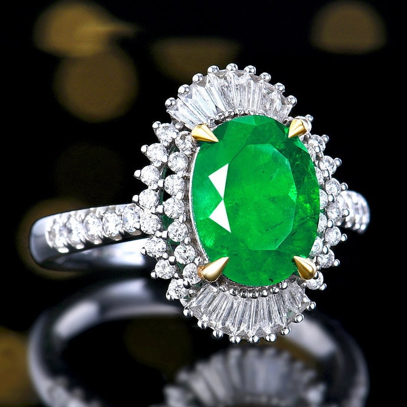 14k Gold 3.38 Ctw Vivid Green Natural Emerald & Diamond Ring - 3