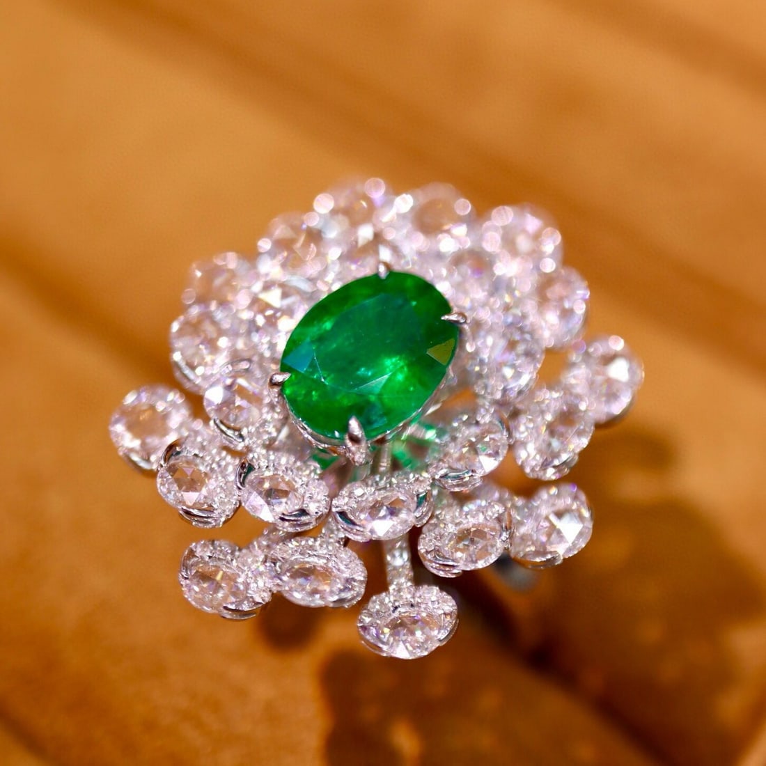 14k Gold 3.12 Ctw Vivid Green Natural Emerald & Diamond Ring - 4