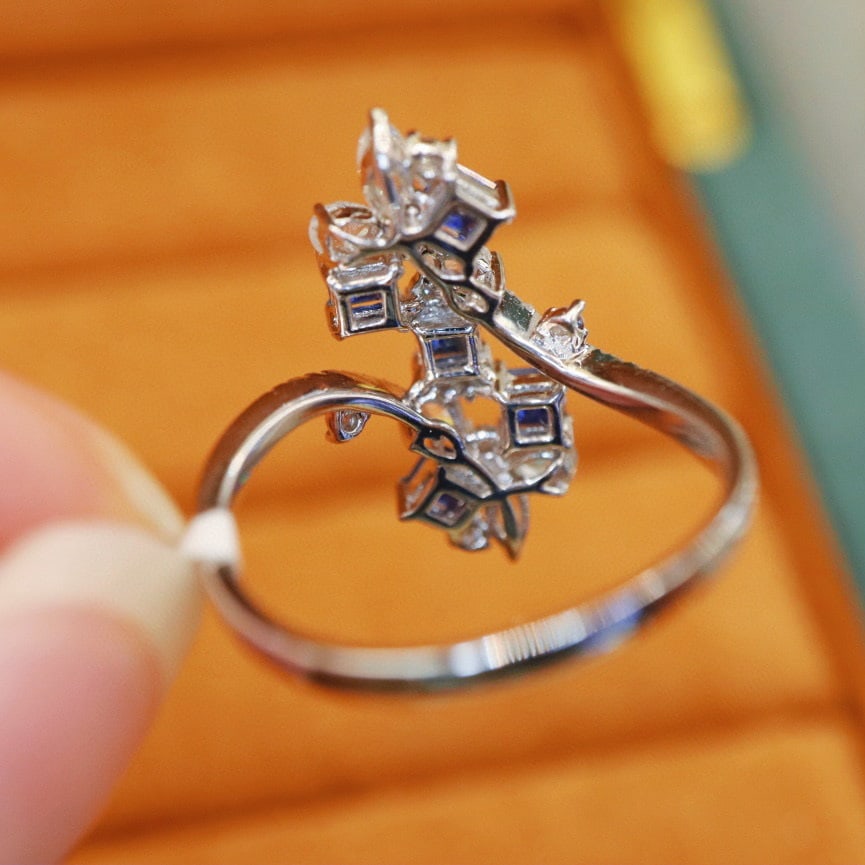 14k Gold 1.20 Ctw Vivid Blue Natural Sapphire & Diamond Ring - 5