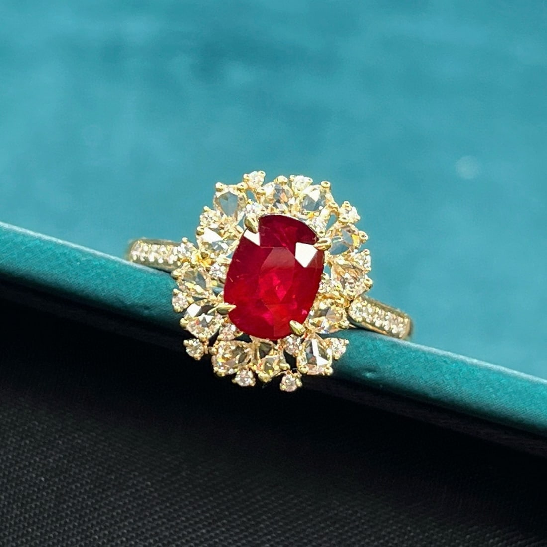 14k Gold 1.87 Ctw Natural Ruby & Diamond Ring - 3