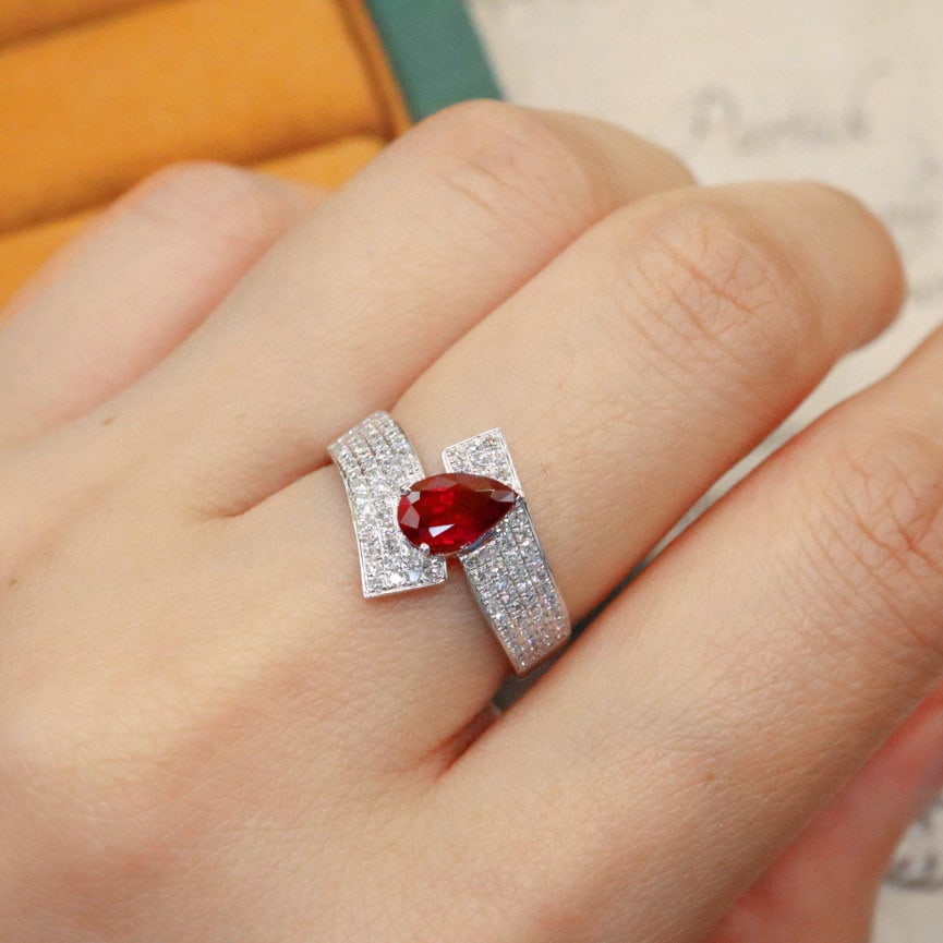 14k Gold 1.54 Ctw Natural Ruby & Diamond Ring - 5