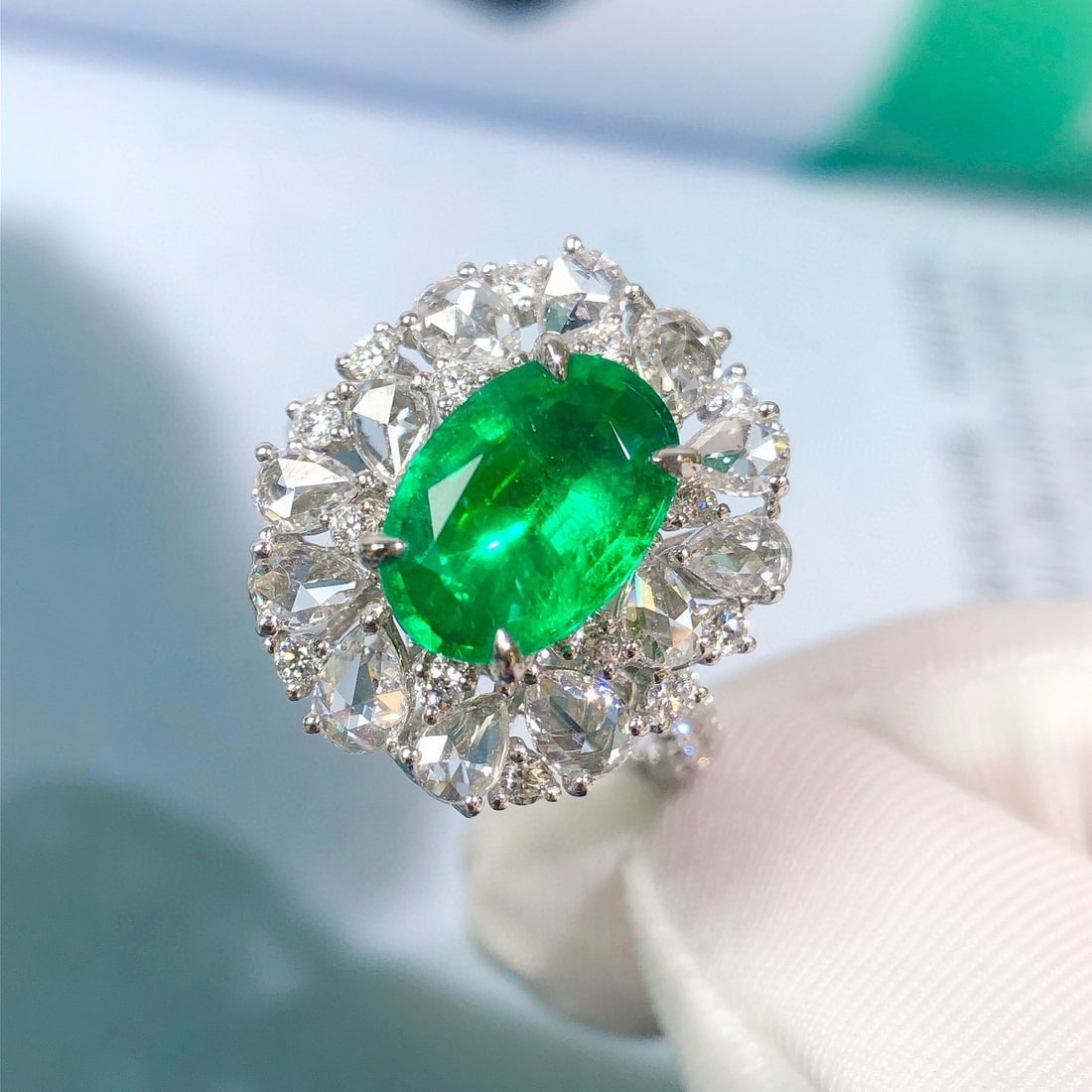 14k Gold 3.28 Ctw Vivid Green Natural Emerald & Diamond Ring/pendant( Without Chain ) - 5