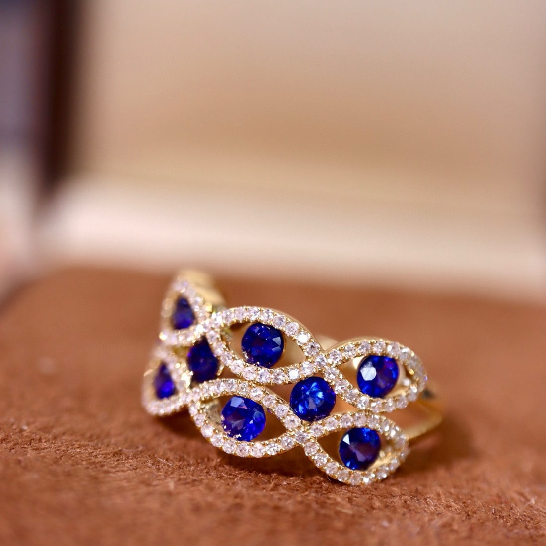 14k Gold 1.61 Ctw Vivid Blue Natural Sapphire & Diamond Ring - 2