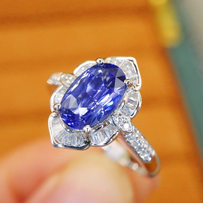 14k Gold 1.95 Ctw Natural Sapphire & Diamond Ring - 3