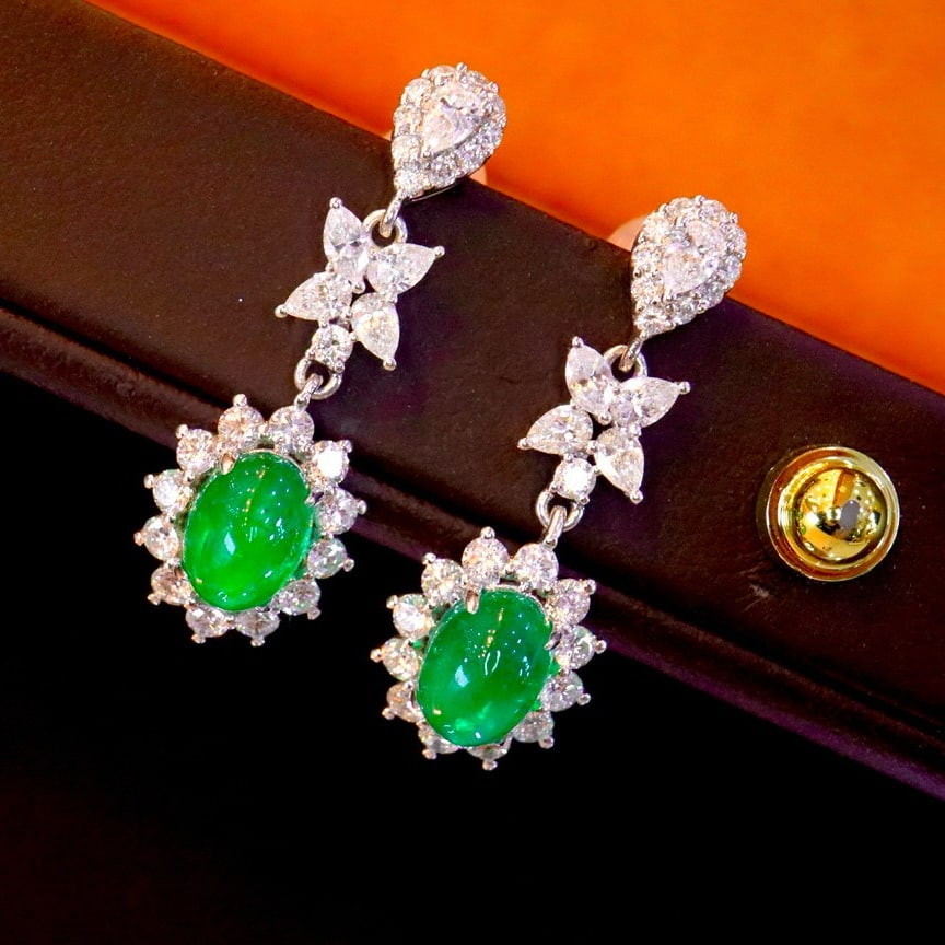 14k Gold 4.40 Ctw Vivid Green Natural Emerald & Diamond Earrings - 3