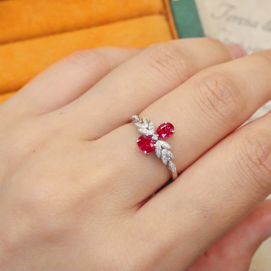 14k Gold 0.7 Ctw Natural Ruby & Diamond Ring - 6