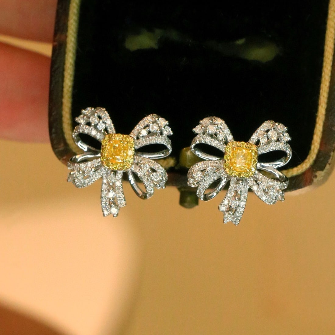 14k Gold 0.86 Ctw Natural Yellow Diamond & Diamond Earrings: Ref:230940157 // gold content:14k gold // main gemstone:yellow diamond // shape:cushion // carat weight:0. 26ct // color:yellow // treatment:natural // // adjacent gemstone 2 : diamond //