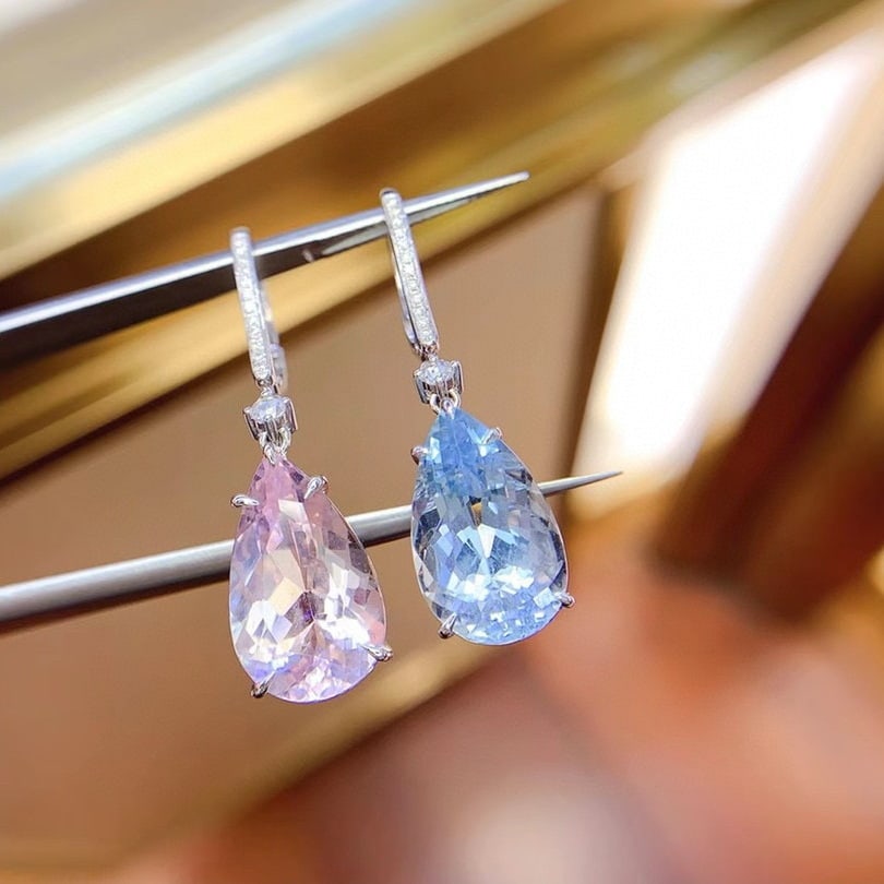 14k Gold 9.89 Ctw Natural Aquamarine & Morganite & Diamond Earrings: Ref:230940161 // gold content:14k gold // main gemstone:aquamarine & morganite // shape:pear // carat weight:9. 62ct // color:blue & pink // treatment:natural // // adjacent gemstone 2 : diamond //