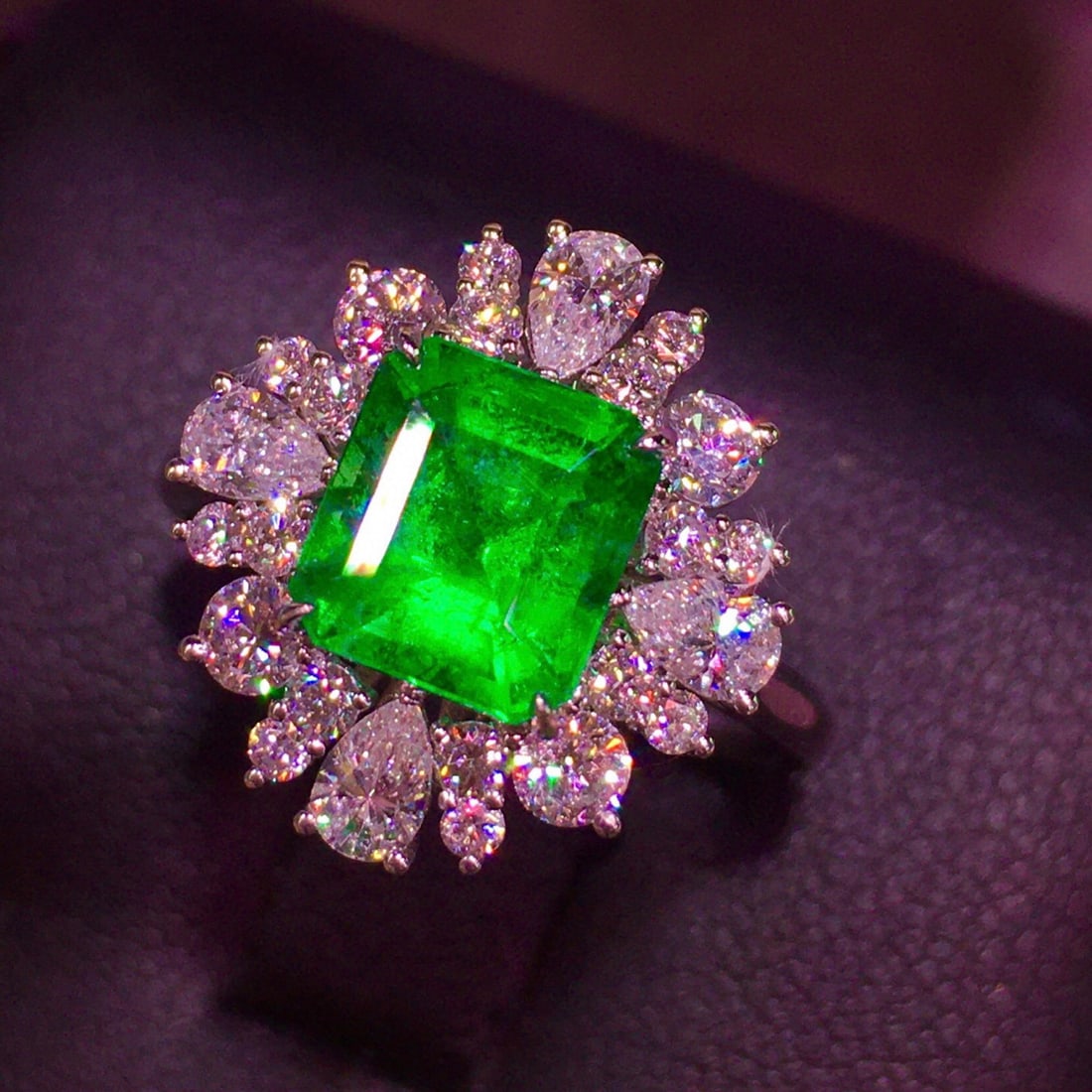 14k Gold 1.5 Ct Vivid Green Natural Emerald & Diamond Ring/pendant( Without Chain ) - 4