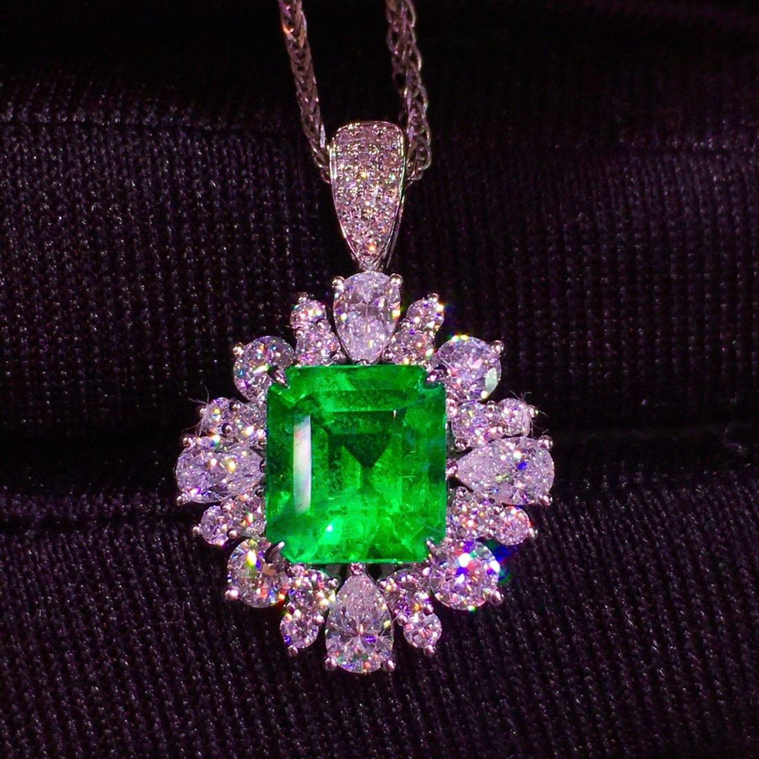 14k Gold 1.5 Ct Vivid Green Natural Emerald & Diamond Ring/pendant( Without Chain ) - 8