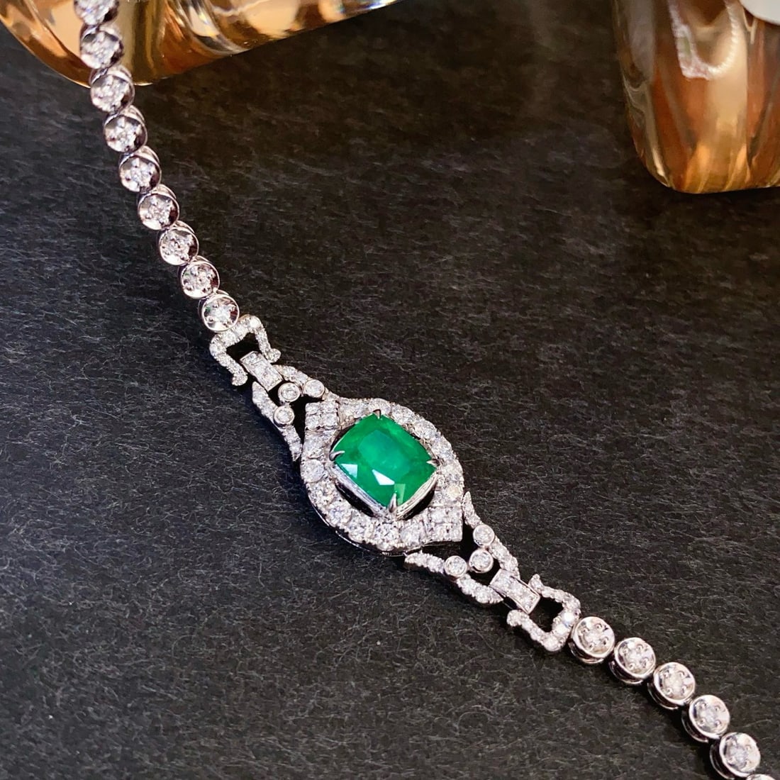 14k Gold 1.82 Ctw Vivid Green Natural Emerald & Diamond Bracelet - 3