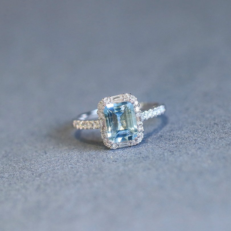 14k Gold 1.71 Ctw Natural Aquamarine & Diamond Ring - 6