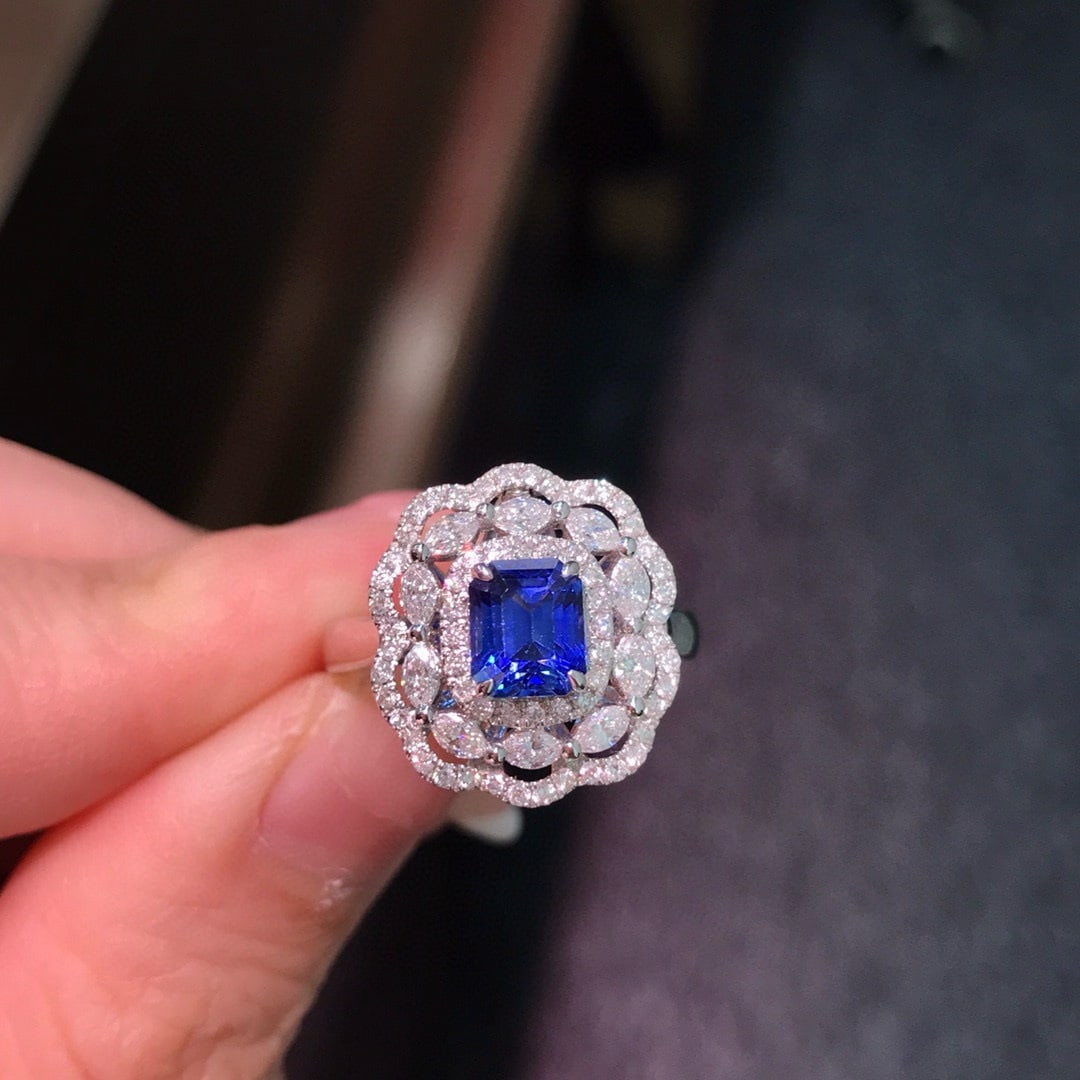 14k Gold 2.28 Ctw Natural Sapphire & Diamond Ring/pendant( Without Chain ): Ref:230940202 // gold content:14k gold // ring size:7. 25us // // main gemstone:sapphire // shape:octagonal // carat weight:1. 53ct // color:royal blue // treatment:natural // // adjacent gemstone