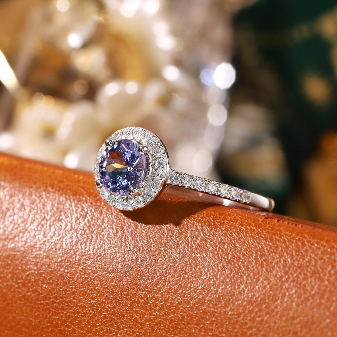 14k Gold 1.10 Ctw Natural Tanzanite & Diamond Ring - 2