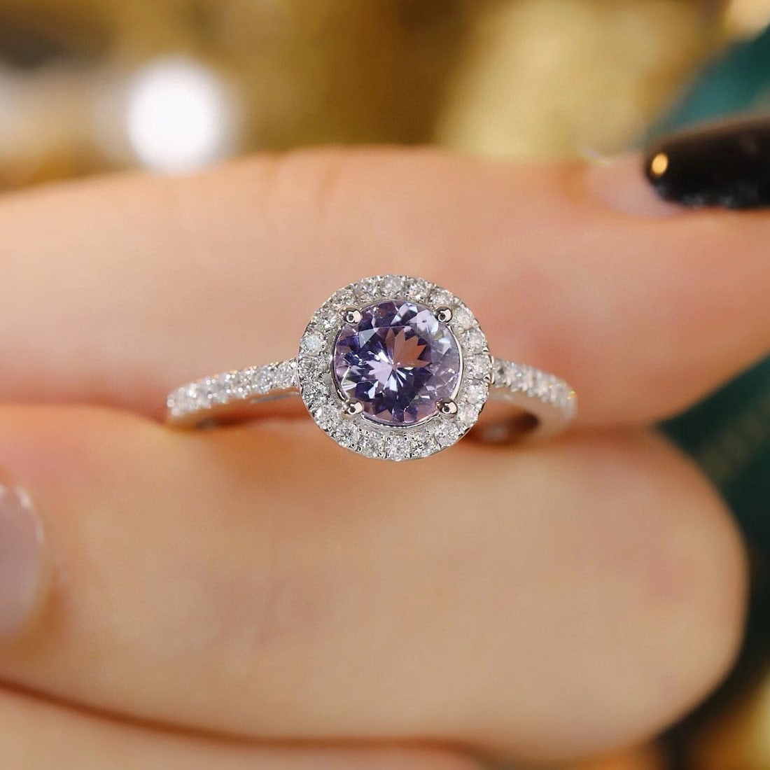 14k Gold 1.10 Ctw Natural Tanzanite & Diamond Ring - 4