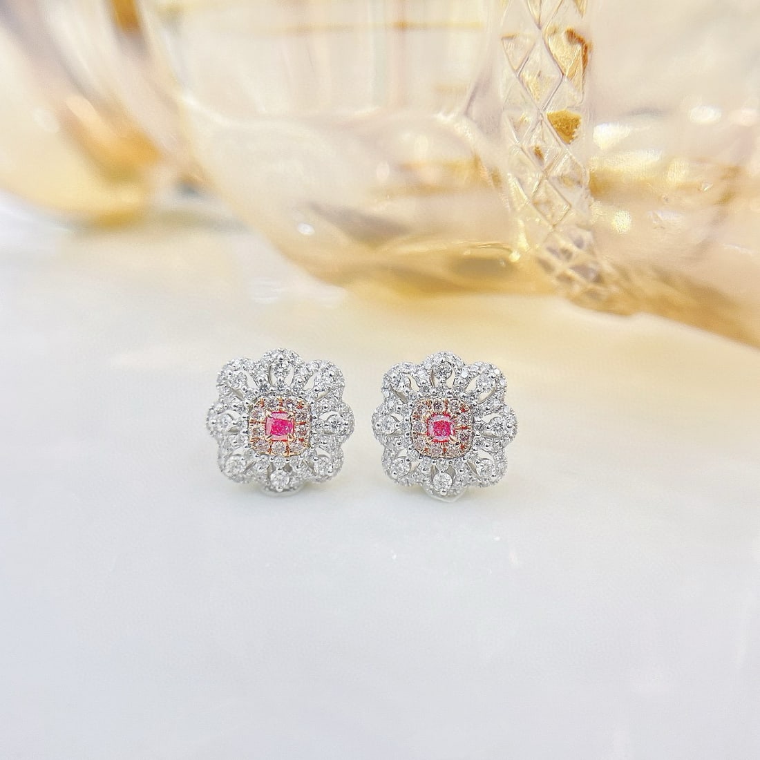 14k Gold 0.84 Ctw Natural Pink Diamond & Diamond Earrings: Ref:230940234 // gold content:14k gold // main gemstone:pink diamond // shape:cushion // carat weight:0. 12ct // color:pink // treatment:natural // // adjacent gemstone 2 : diamond // shape:round // c