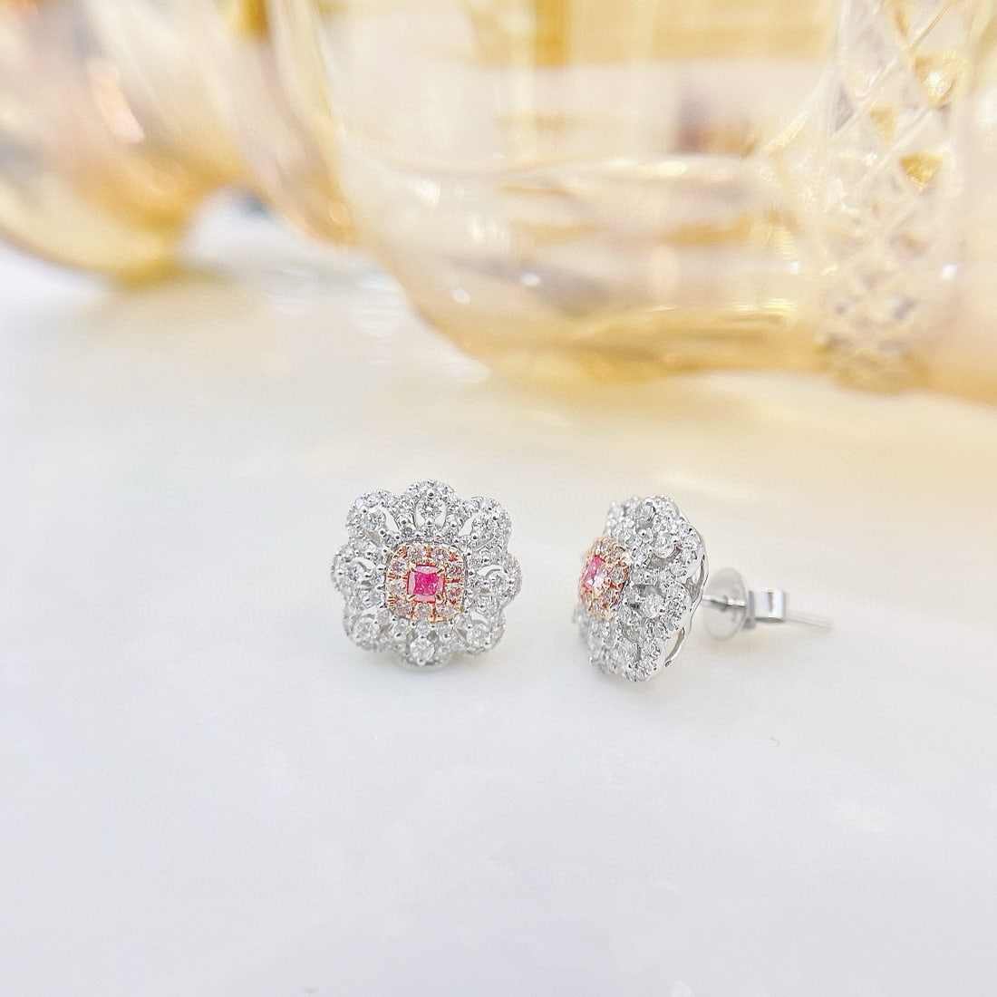 14k Gold 0.84 Ctw Natural Pink Diamond & Diamond Earrings - 4