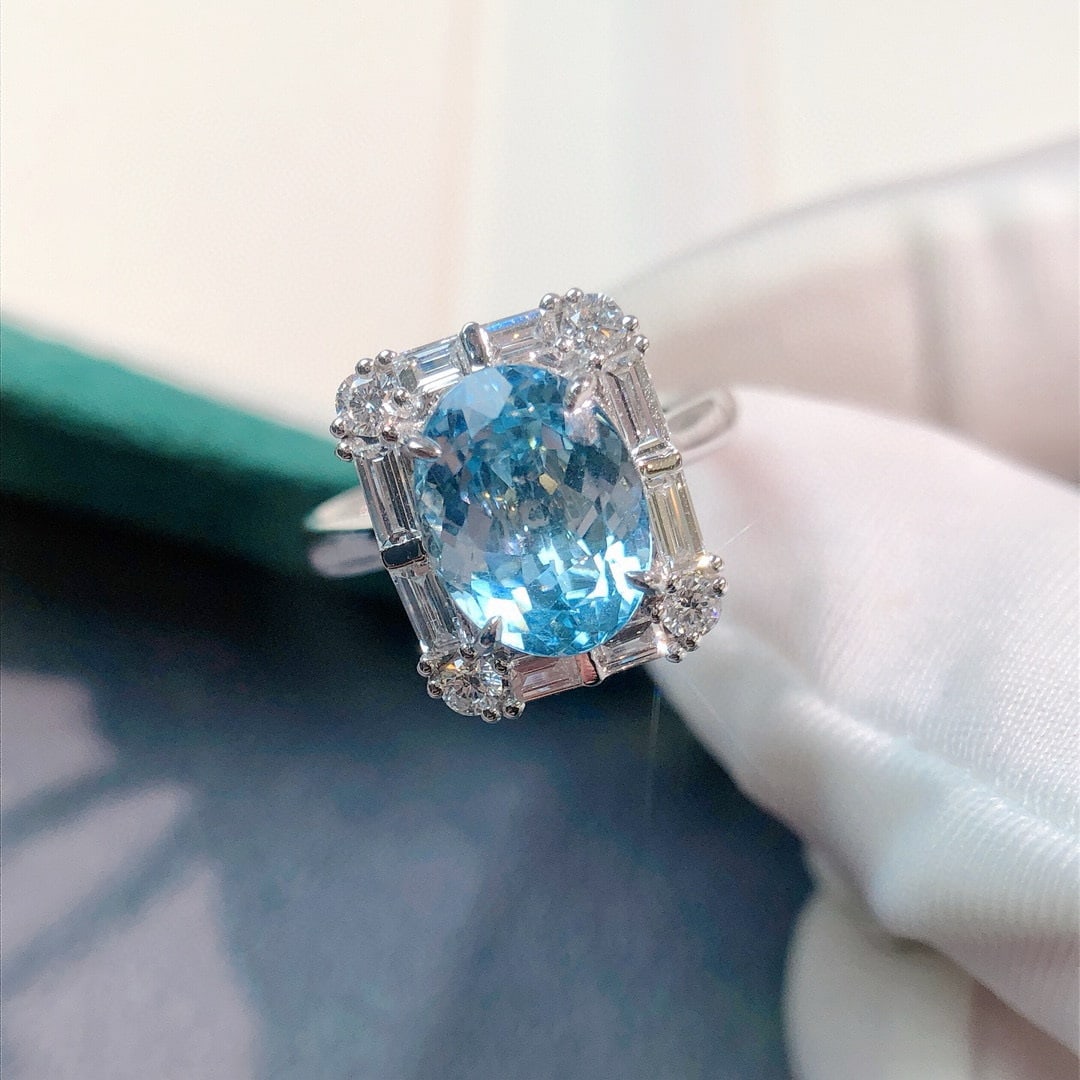 14k Gold 3.37 Ctw Natural Aquamarine & Lab Grown Diamond Ring/pendant( Without Chain ): Ref:230940247 // gold content:14k gold // ring size:7. 25us // // main gemstone:aquamarine // shape:oval // carat weight:2. 58ct // color:blue // treatment:natural // // adjacent gemstone 2 : lab