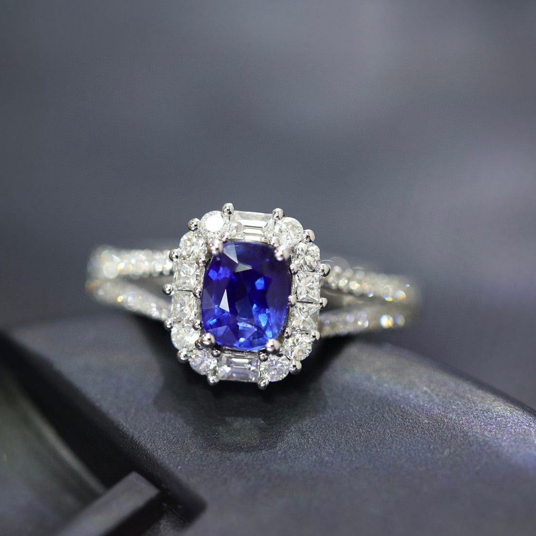 14k Gold 1.72 Ctw Natural Sapphire & Diamond Ring: Ref:230940250 // gold content:14k gold // ring size:7. 25us // // main gemstone:sapphire // shape:cushion // carat weight:1. 11ct // color:royal blue // treatment:natural // // adjacent gemstone 2