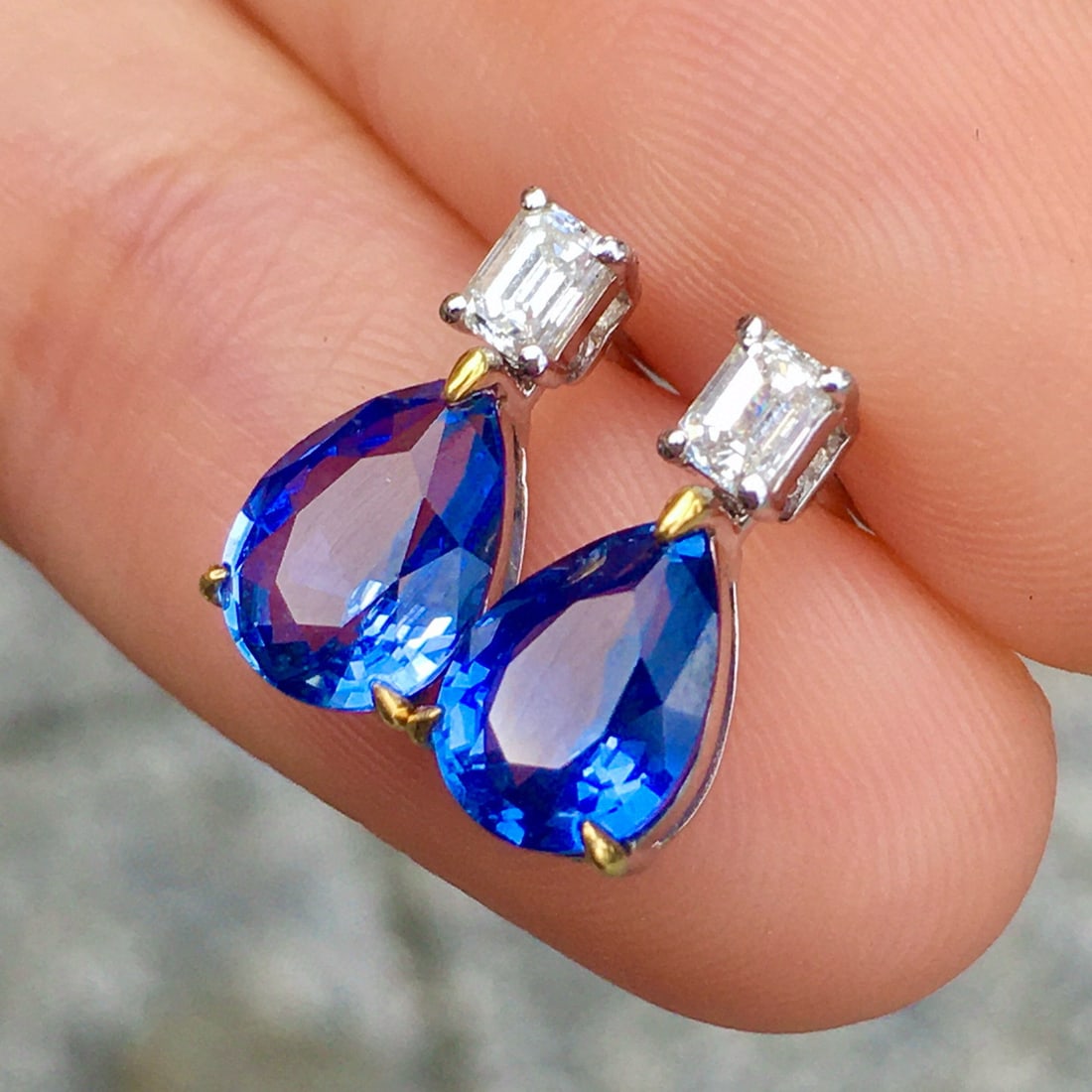 14k Gold 2.90 Ctw Natural Sapphire & Diamond Earrings - 4