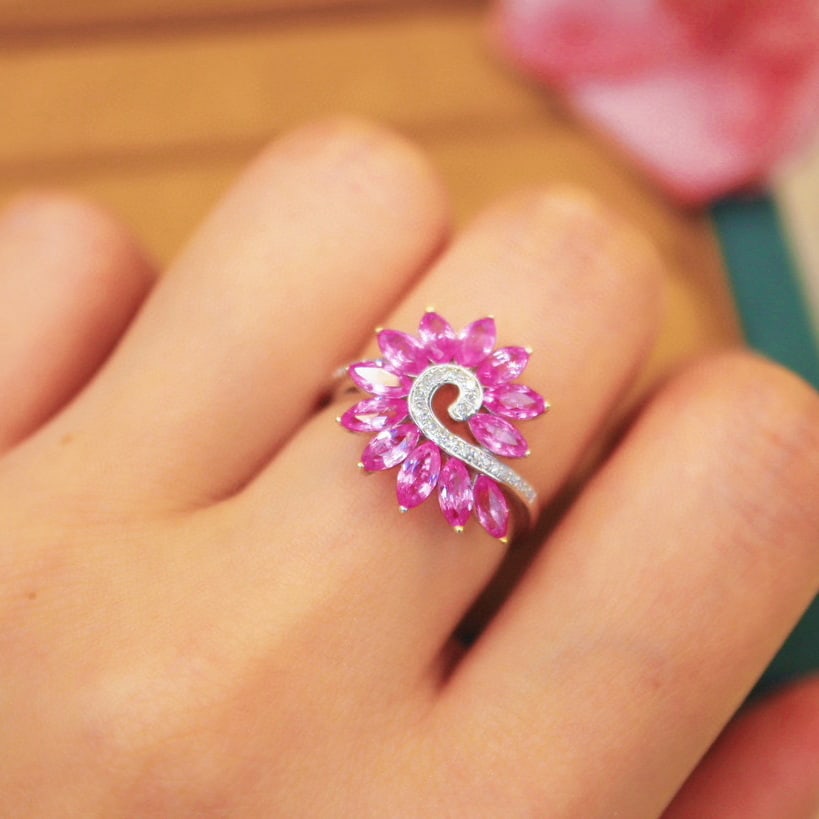 14k Gold 2.43 Ctw Natural Sapphire & Diamond Ring - 6