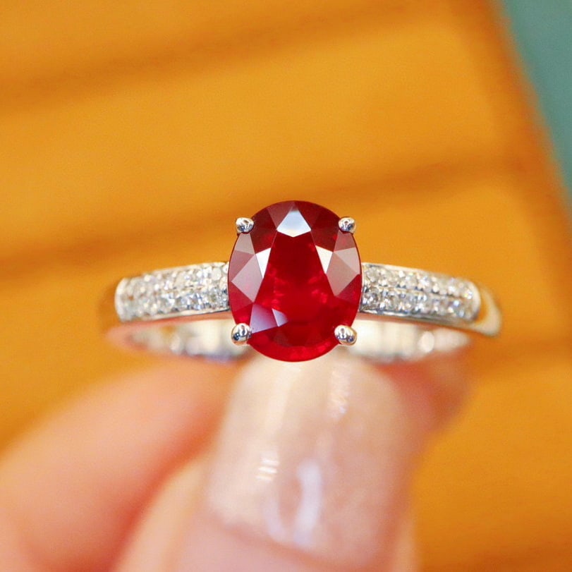 14k Gold 1.69 Ctw Natural Ruby & Diamond Ring - 4