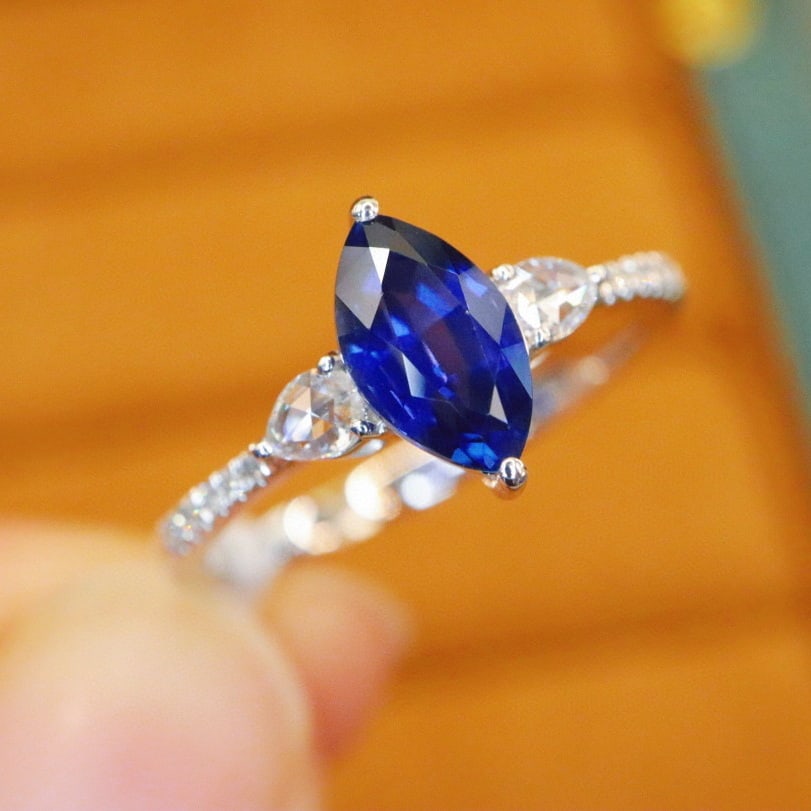 14k Gold 1.26 Ctw Natural Sapphire & Diamond Ring - 2