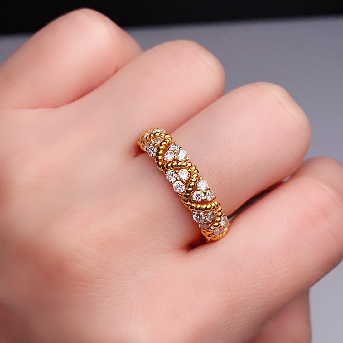 14k Gold 0.81 Ct Natural H Diamond Ring - 2