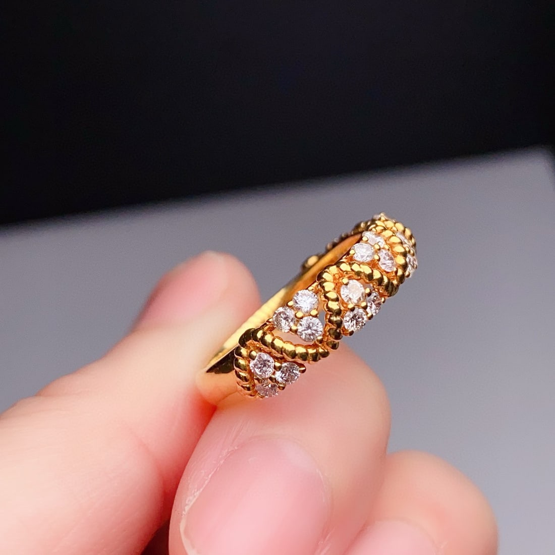 14k Gold 0.81 Ct Natural H Diamond Ring - 4