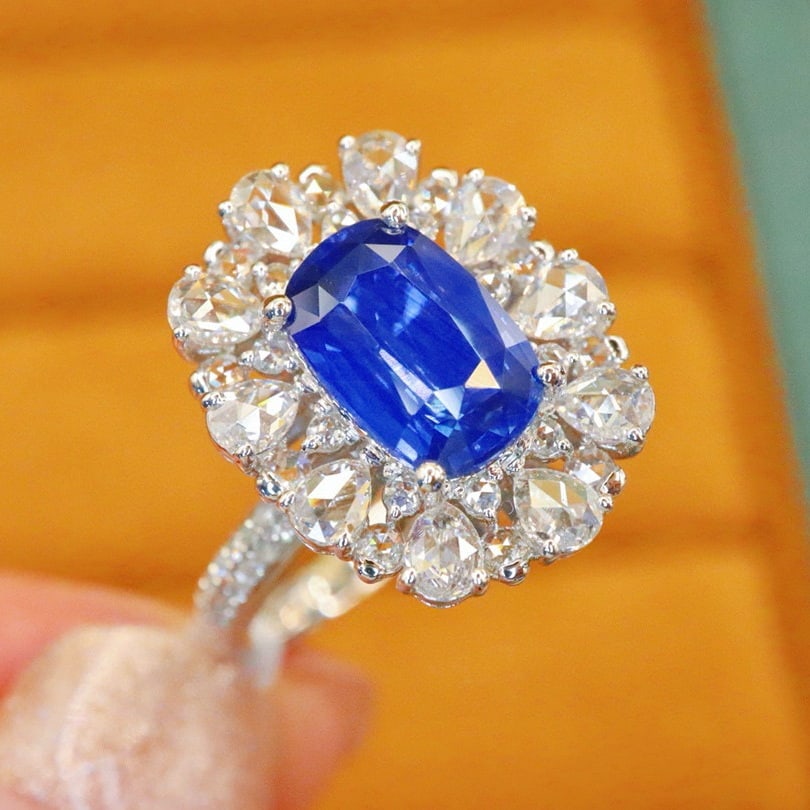 14k Gold 2.97 Ctw Natural Sapphire & Diamond Ring - 3