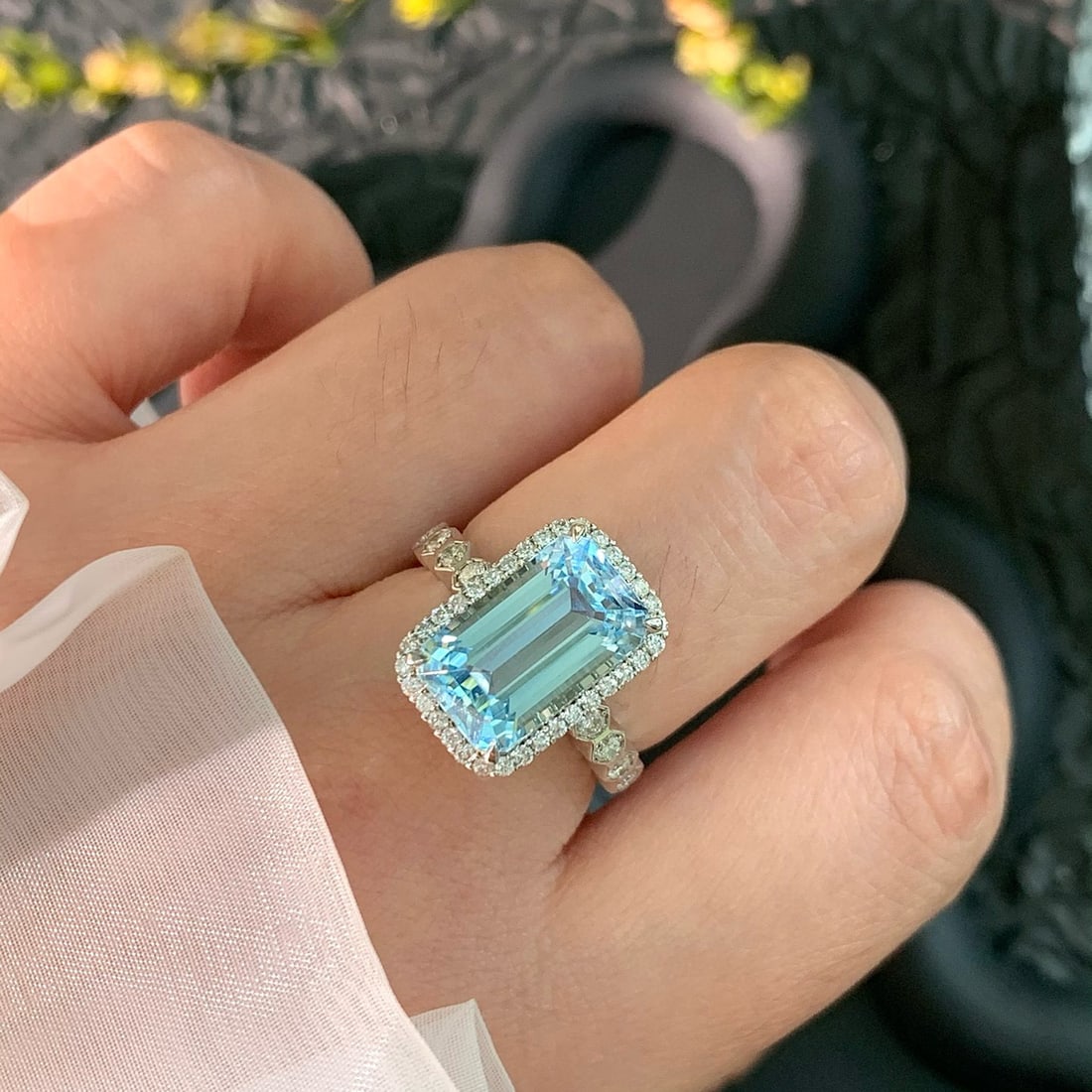 14k Gold 5.74 Ctw Natural Aquamarine & Diamond Ring - 5