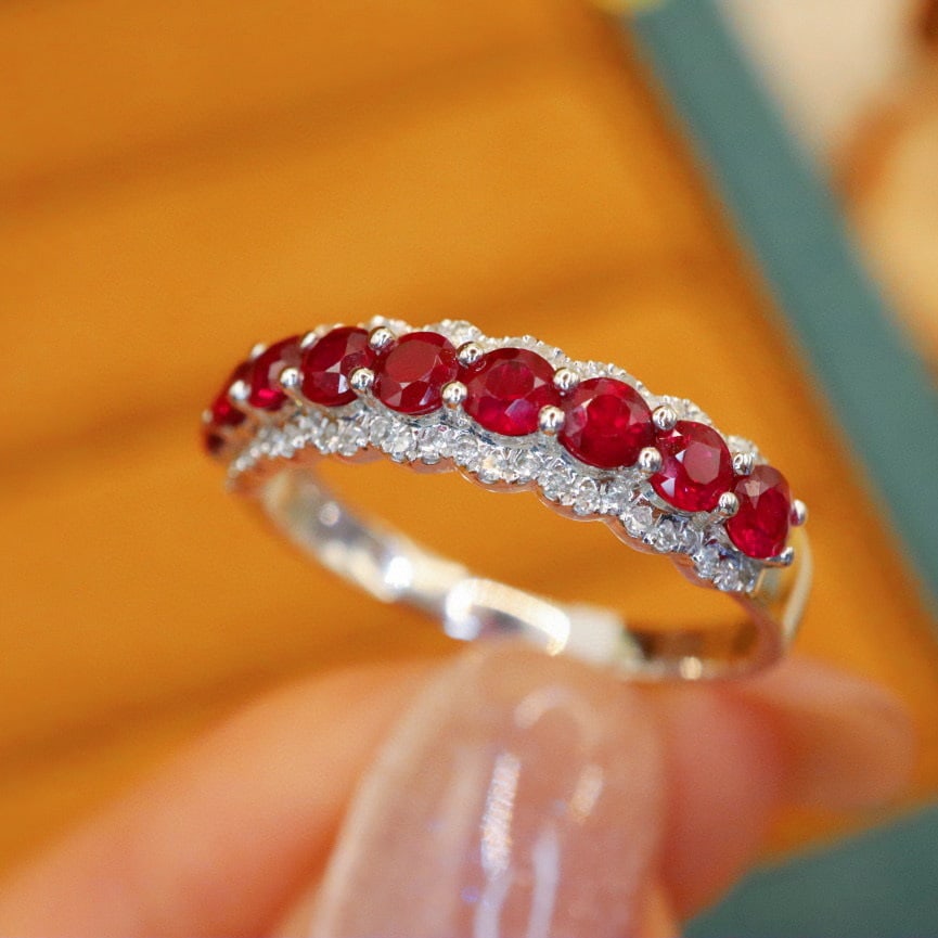 14k Gold 1.03 Ctw Vivid Red Natural Ruby & Diamond Ring - 2