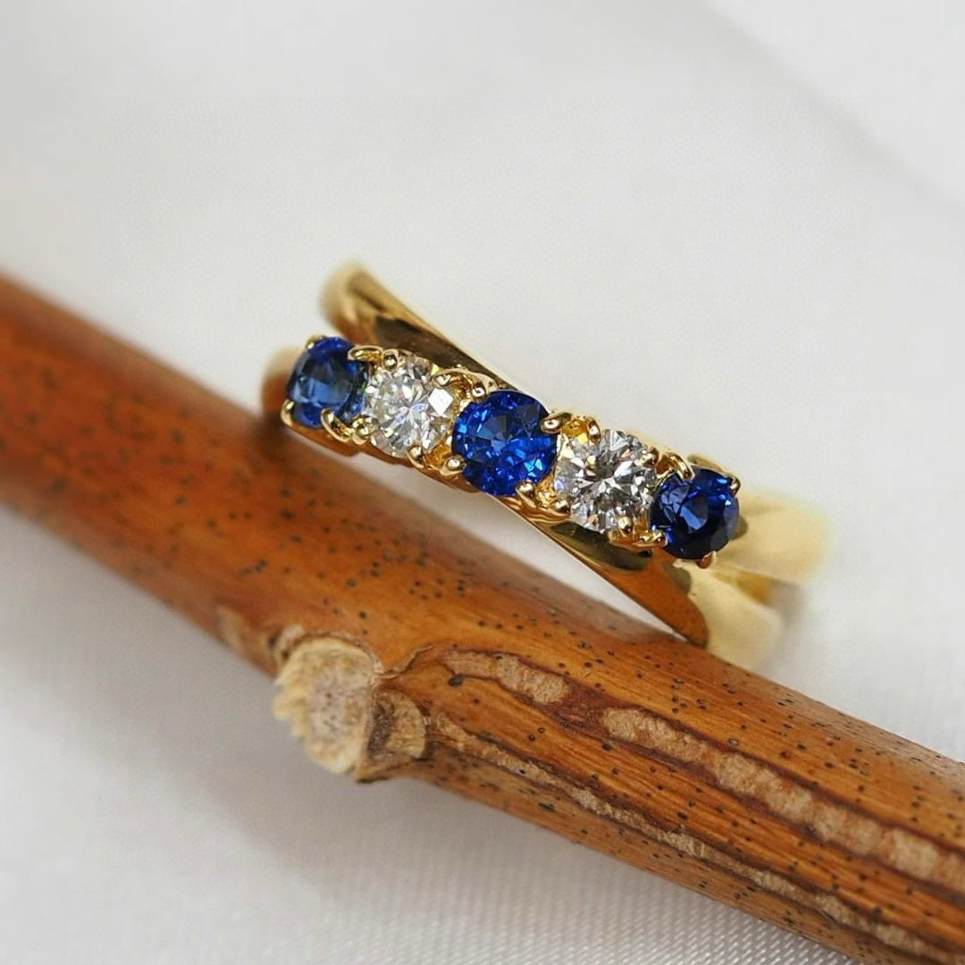 14k Gold 0.75 Ctw Vivid Blue Natural Sapphire & Diamond Ring - 3