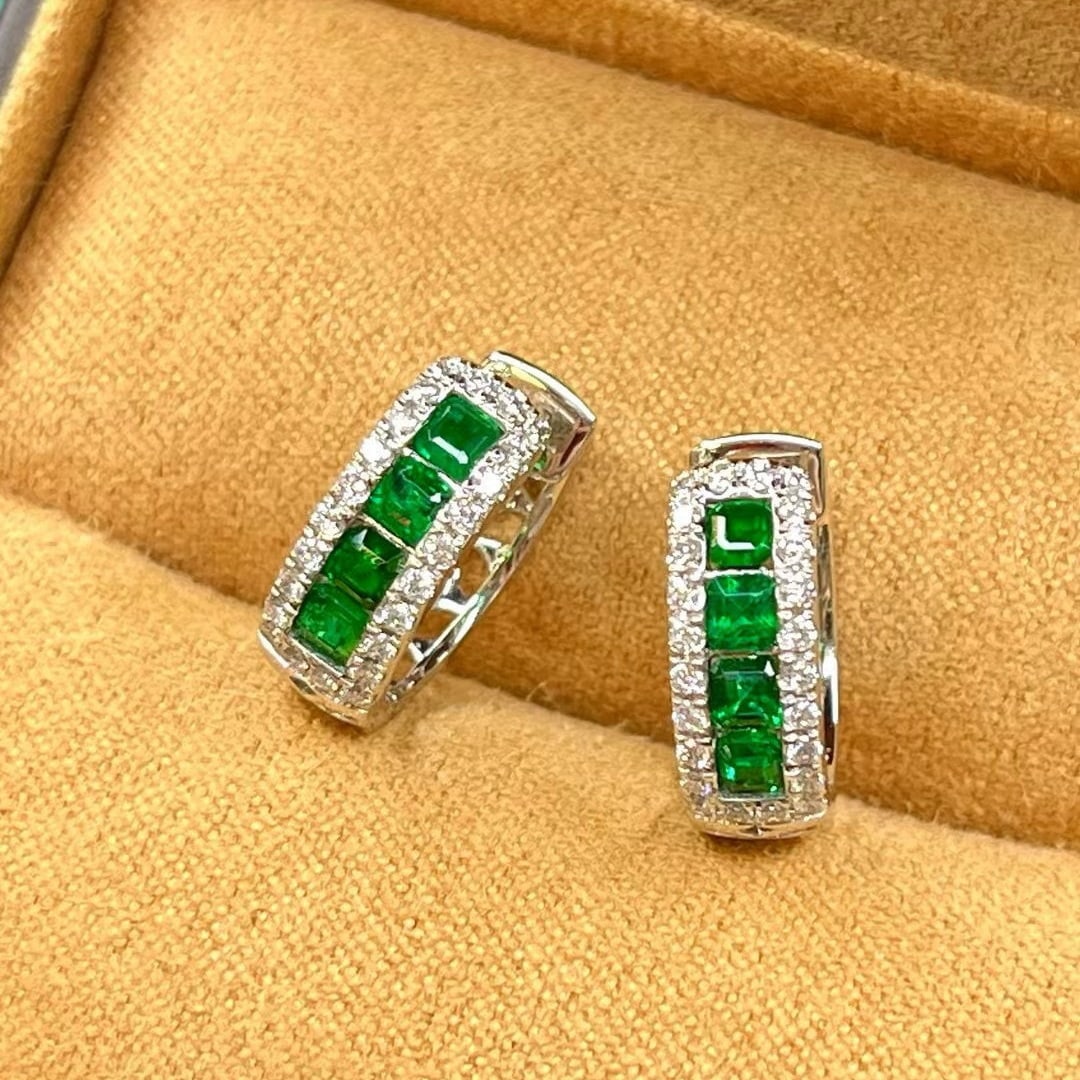 14k Gold 1.21 Ctw Vivid Green Natural Emerald & Diamond Earrings - 4