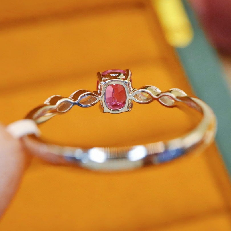 14k Gold 0.75 Ctw Natural Spinel & Diamond Ring - 4