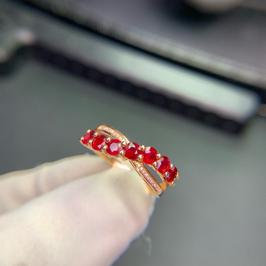 14k Gold 1.34 Ct Natural Ruby & Diamond Ring - 8