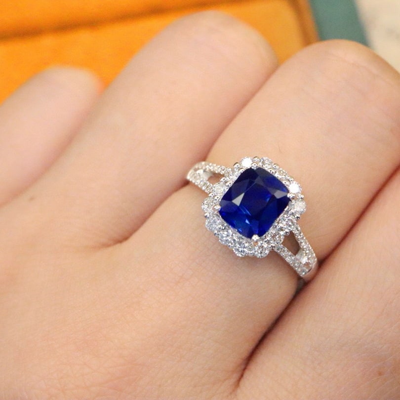 14k Gold 2.51 Ctw Natural Sapphire & Diamond Ring - 5