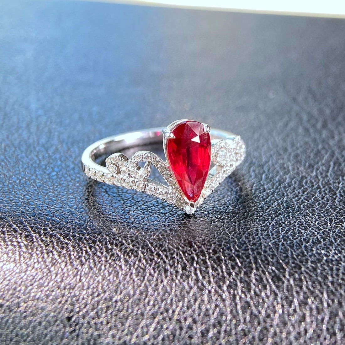 14k Gold 1.41 Ctw Natural Ruby & Diamond Ring - 2