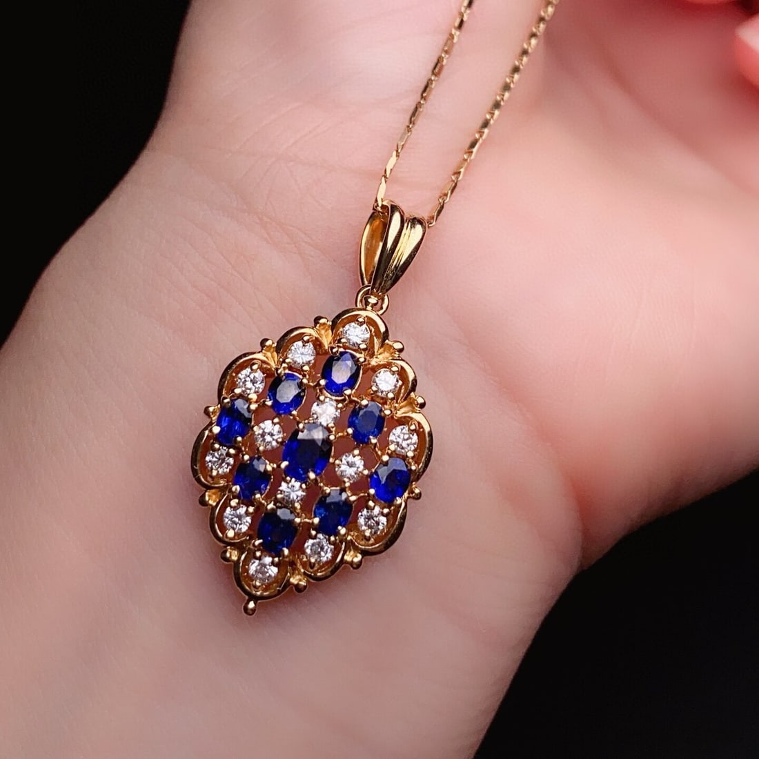 14k Gold 1.98 Ctw Vivid Blue Natural Sapphire & Diamond Pendant( Without Chain ) - 3