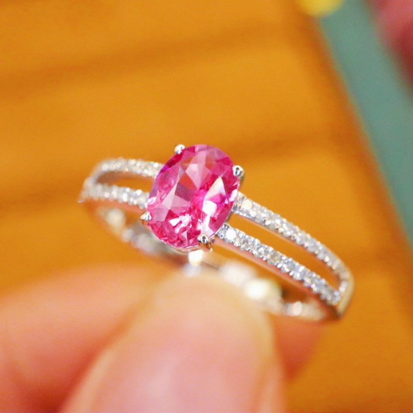 14k Gold 0.78 Ctw Natural Padparadscha Sapphire & Diamond Ring - 2