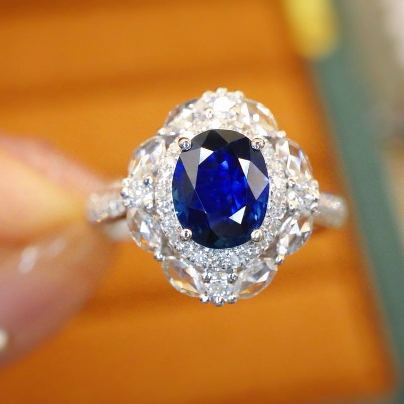 14k Gold 1.53 Ctw Natural Sapphire & Diamond Ring: Ref:230940361 // gold content:14k gold // ring size:7. 25us // // main gemstone:sapphire // shape:oval // carat weight:1. 08ct // color:royal blue // treatment:natural // // adjacent gemstone 2 :