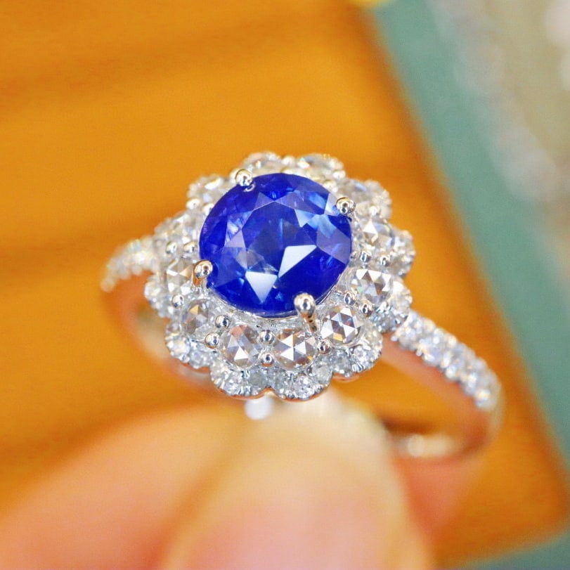 14k Gold 1.52 Ctw Natural Sapphire & Diamond Ring - 2