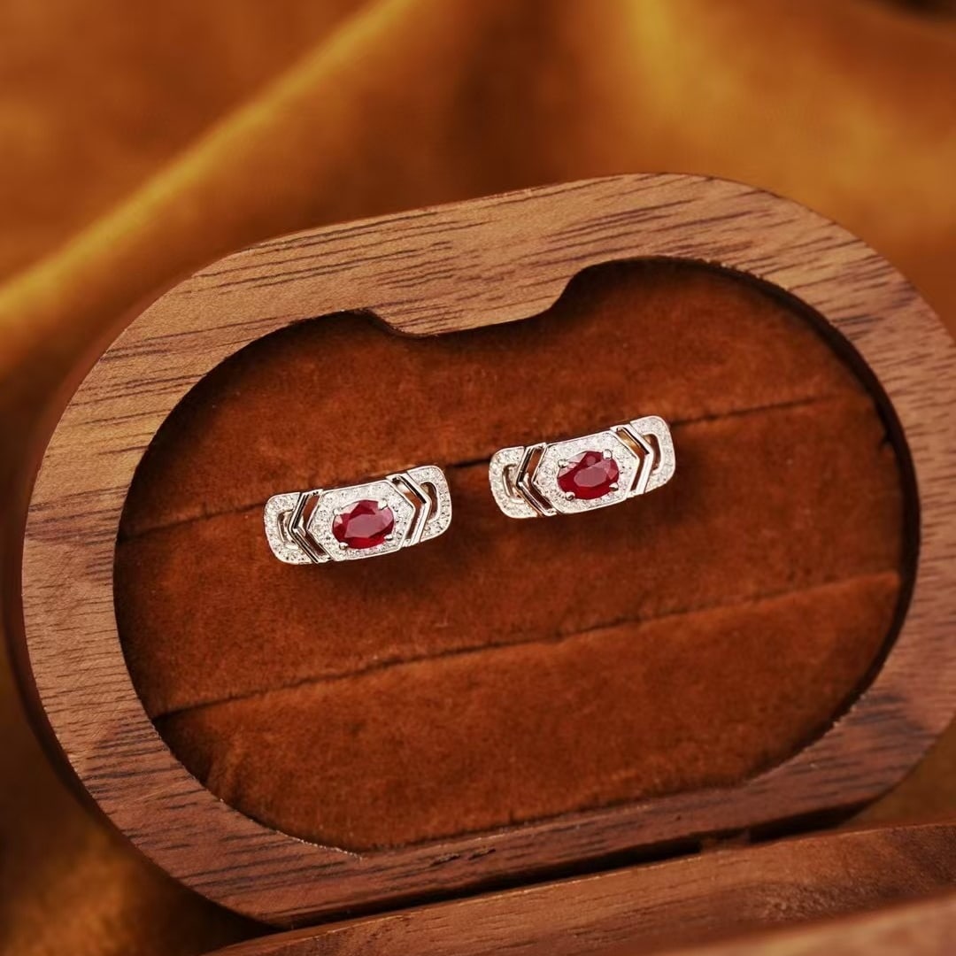 14k Gold 0.7 Ctw Vivid Red Natural Ruby & Diamond Earrings - 5