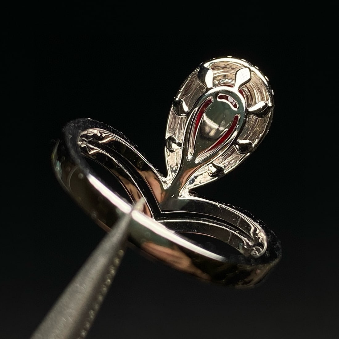 14k Gold 1.55 Ctw Vivid Red Natural Ruby & Diamond Ring - 6