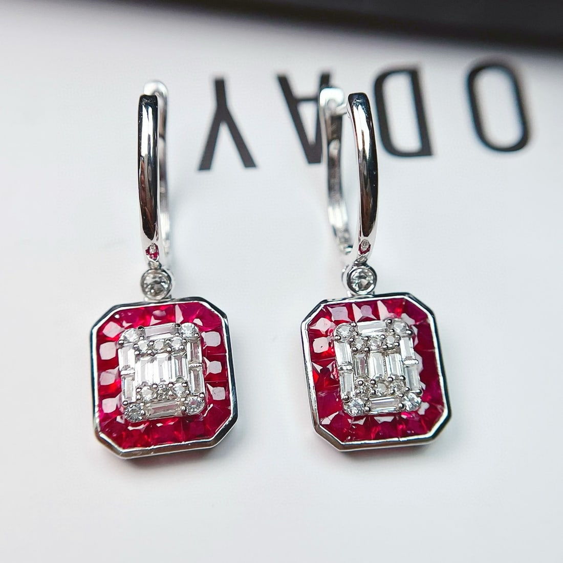 14k Gold 2.65 Ct Vivid Red Natural Ruby & Sapphire Earrings - 2