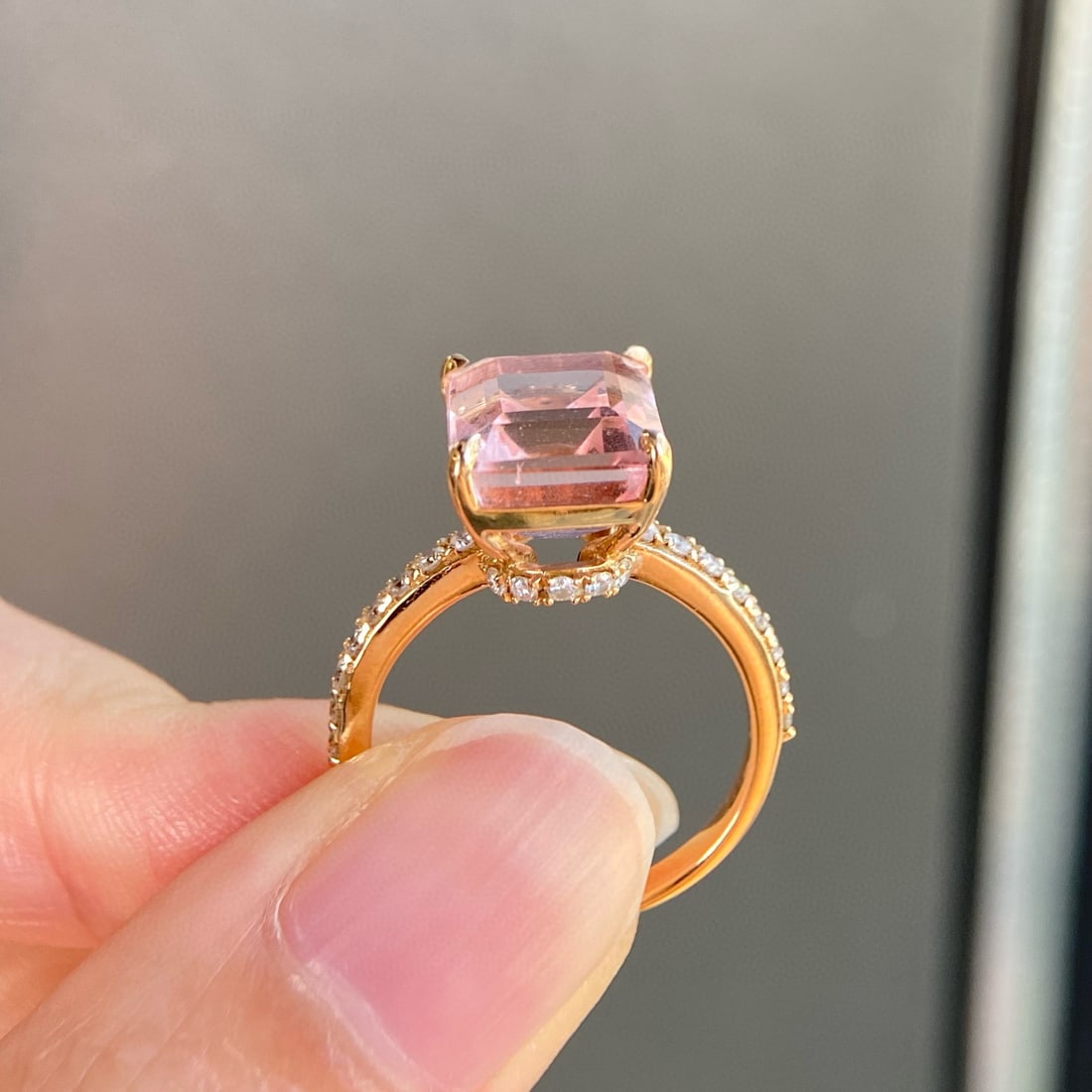 14k Gold 5.51 Ctw Natural Morganite & Diamond Ring - 2