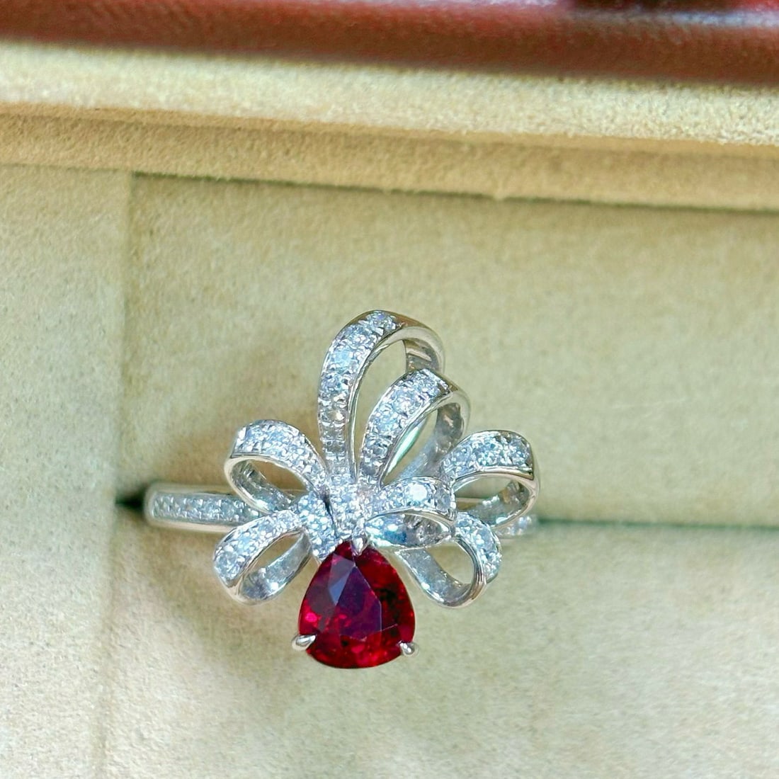 14k Gold 1.43 Ctw Natural Ruby & Diamond Ring - 4